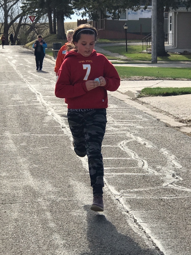 FUTURE TRACK STAR